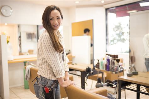 美容 師 エロ 画像|セクシーな美容師のパンチラや胸チラなどのエロ画像＆動画まとめ.